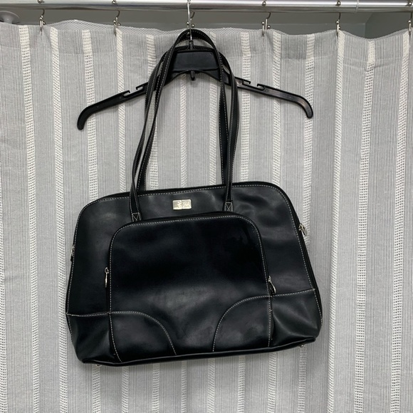 Case Logic Laptop Bag Briefcase Exterior‎ and Interior Pockets Black & Pink EUC - Picture 1 of 14